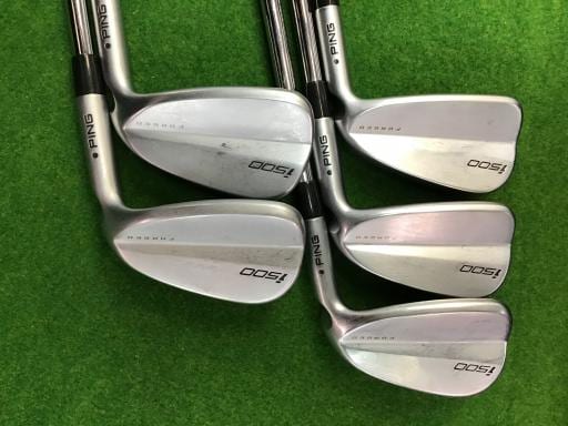 ���T�O�O�@�T�r�i���{���F�T�{�Z�b�g�j