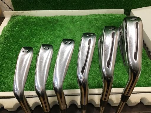 TaylorMade - テーラーメイドSLDRアイアンセット(4~P.A)の8本セットです。 TaylorMade (テイラーメイド) アイアンセット SLDR フレックス