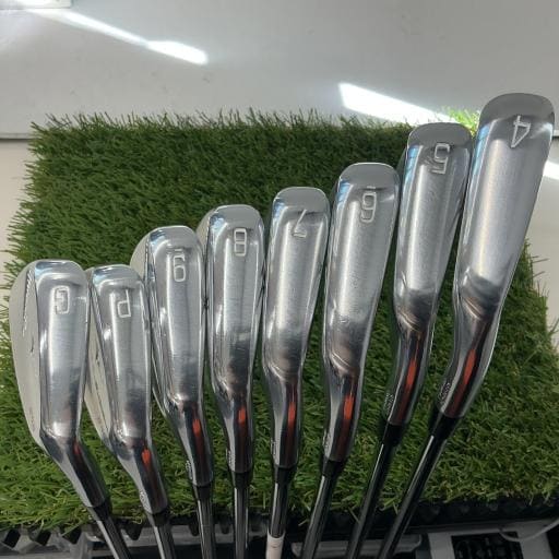 Ｍｉｚｕｎｏ　Ｐｒｏ　２４５　８Ｓ