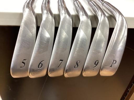 �w�w�h�n�i�Q�O�P�Q�j�@�U�r�i���{���F�U�{�Z�b�g�j