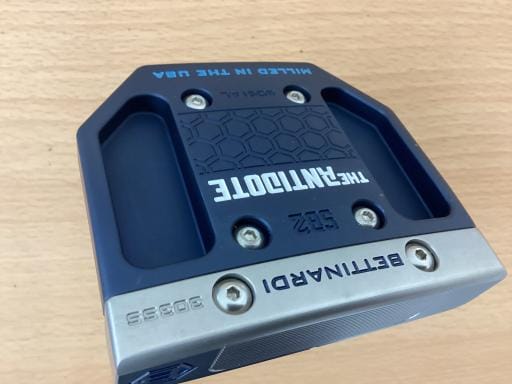 ＢＥＴＴＩＮＡＲＤＩ　ＡＮＴＩＤＯＴＥ　ＳＢ２　３４インチ
