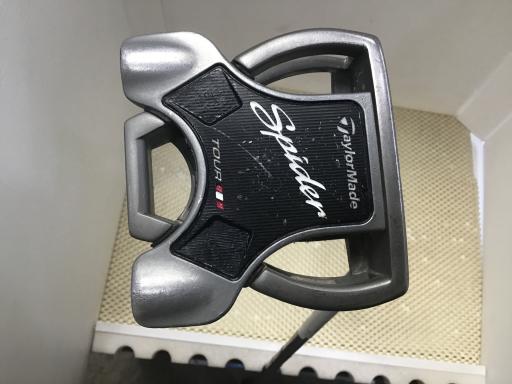 Ｓｐｉｄｅｒ　Ｔｏｕｒ　ＢＬＡＣＫ（２０２０）（サイトライン）　ショートスラント　３４インチ　ＵＳＡ