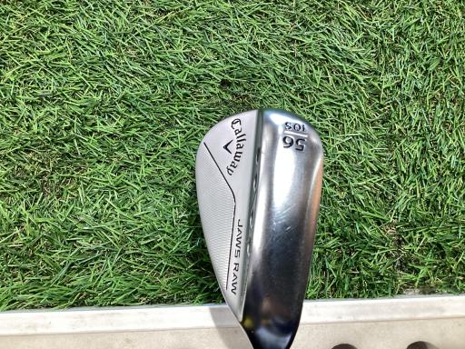 i`vr@q`v@NbL@TU°^PO°r