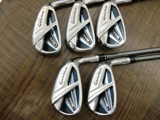 rhl@l`w@@Tri{FT{Zbgj