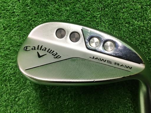 i`vr@q`v@NbL@TU°^PO°r