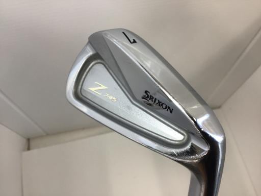 �r�q�h�w�n�m�@�y�V�S�T�@�@�U�r�i���{���F�U�{�Z�b�g�j