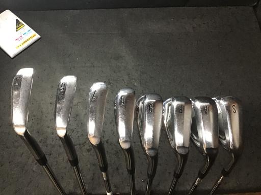 ＳＲＩＸＯＮ　ＺＸｉ５　８Ｓ