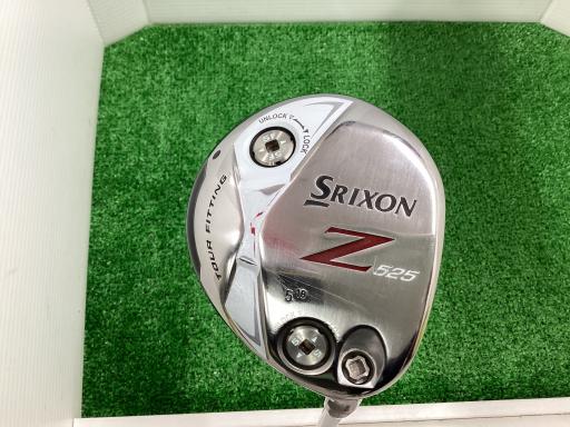 �r�q�h�w�n�m�@�y�T�Q�T�@�T�v