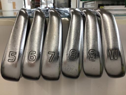 ���Q�P�O�@�U�r�i���{���F�U�{�Z�b�g�j