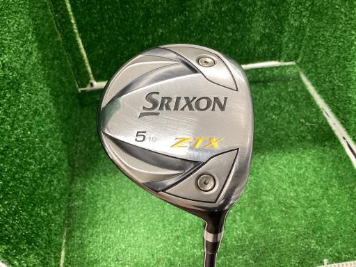 rqhwnm@y|swiQOPPj@Tv