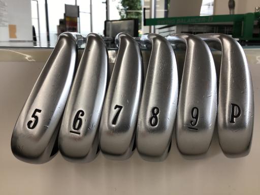 �k�d�f�`�b�x�@�@�U�r�i���{���F�U�{�Z�b�g�j