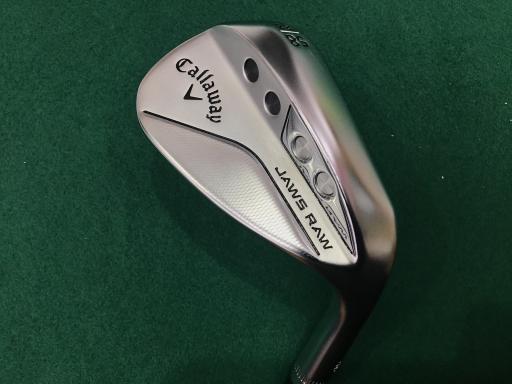 i`vr@q`v@NbL@TW°^OW°y