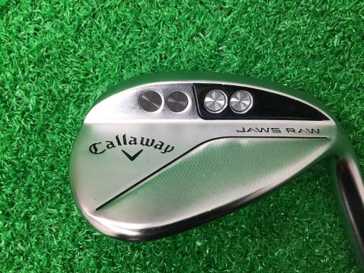 i`vr@q`v@NbL@UO°^PO°i