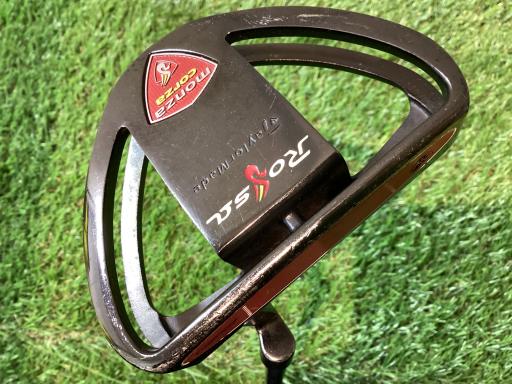 �q���������@�����������@�����������@�q�r���@�R�R�C���`