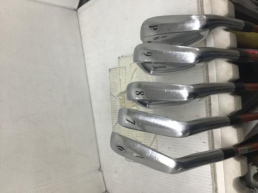 �r�q�h�w�n�m�@�y�V�U�T�@�@�U�r�i���{���F�T�{�Z�b�g�j