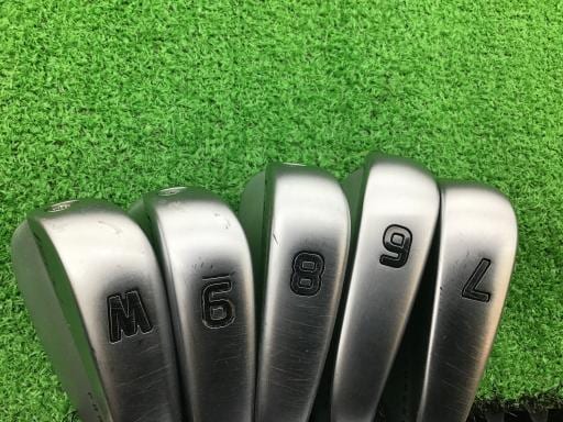 ���T�O�O�@�T�r�i���{���F�T�{�Z�b�g�j