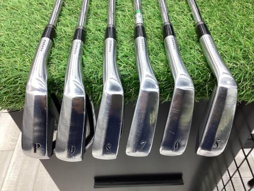 �r�q�h�w�n�m�@�y�T�S�T�@�@�U�r�i���{���F�U�{�Z�b�g�j