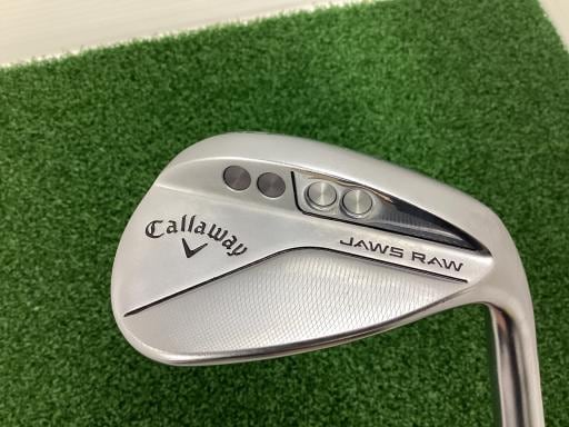 i`vr@q`v@NbL@UO°^PO°i