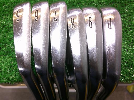 �r�q�h�w�n�m�@�y�|�e�n�q�f�d�c�@�U�r�i���{���F�U�{�Z�b�g�j