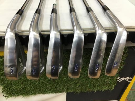 rqhwnm@yVUT@iu[j@Uri{FU{Zbgj