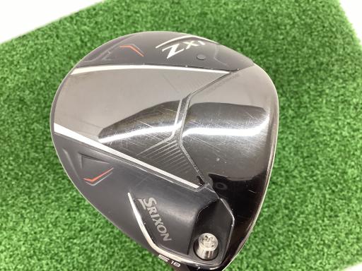 �r�q�h�w�n�m�@�y�w���@�T�v