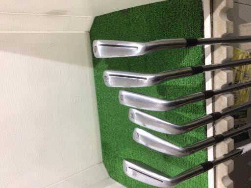 �s�����������@�l�������@�o�E�V�X�O�@�U�r�i���{���F�U�{�Z�b�g�j