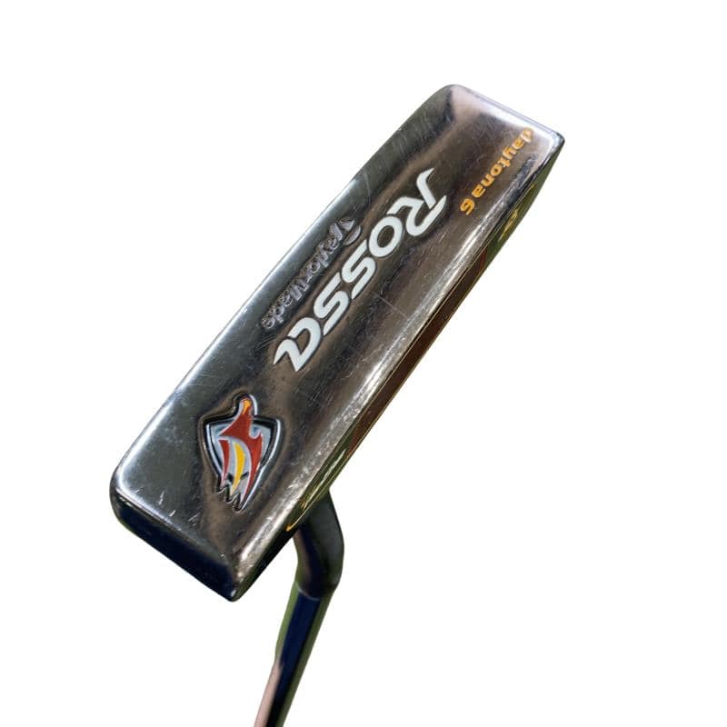 �q���������@�����������������@���������{�@�c�������������@���U�@�R�R�C���`