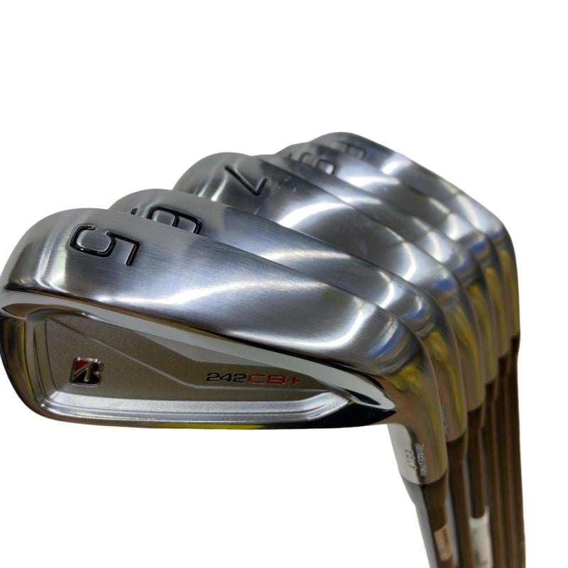 �a�q�h�c�f�d�r�s�n�m�d�@�Q�S�Q�b�a�{�@�U�r�i���{���F�U�{�Z�b�g�j