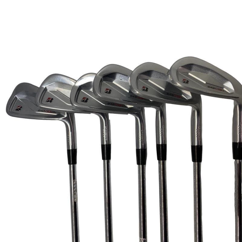 �a�q�h�c�f�d�r�s�n�m�d�@�Q�S�Q�b�a�{�@�U�r�i���{���F�U�{�Z�b�g�j