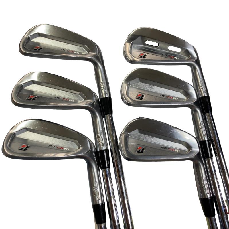 �a�q�h�c�f�d�r�s�n�m�d�@�Q�Q�P�b�a�@�U�r�i���{���F�U�{�Z�b�g�j