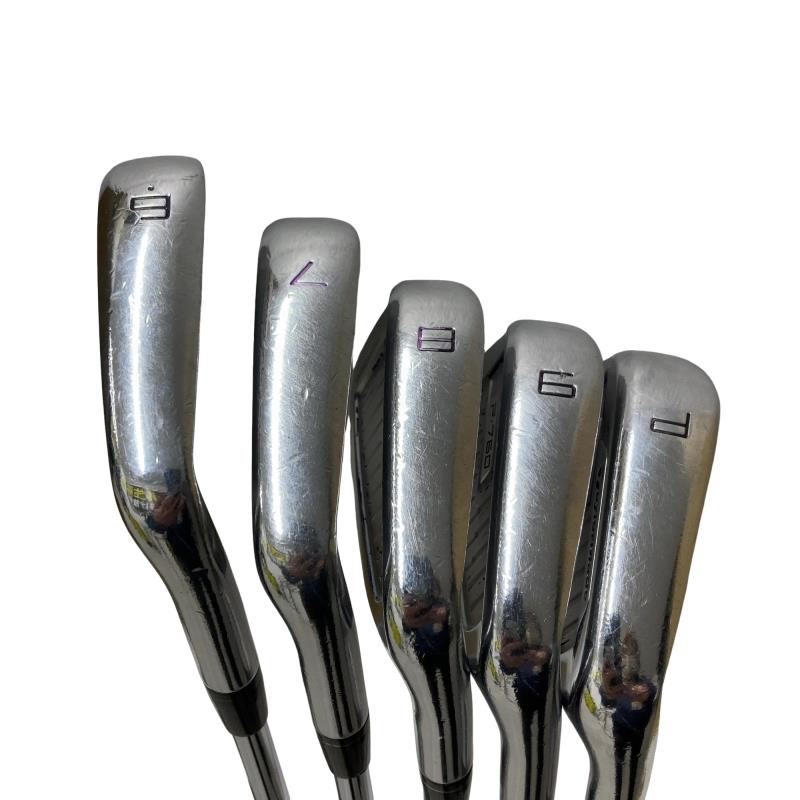 �s�����������@�l�������@�o�E�V�U�O�@�U�r�i���{���F�T�{�Z�b�g�j