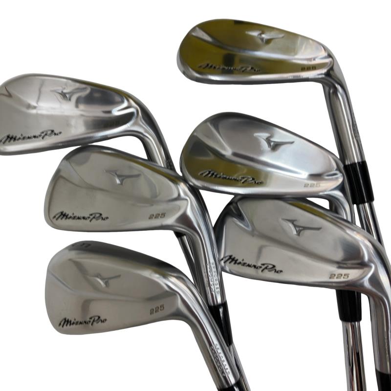 �l�����������@�o�����@�Q�Q�T�@�U�r�i���{���F�U�{�Z�b�g�j