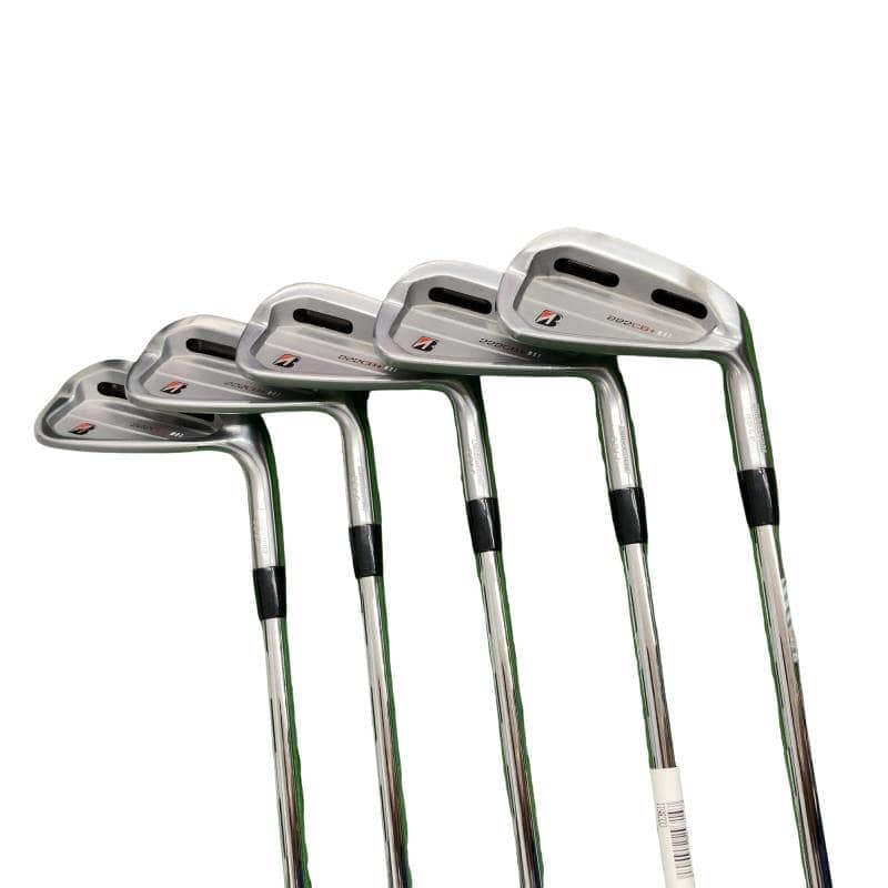 �a�q�h�c�f�d�r�s�n�m�d�@�Q�Q�Q�b�a�{�@�U�r�i���{���F�T�{�Z�b�g�j