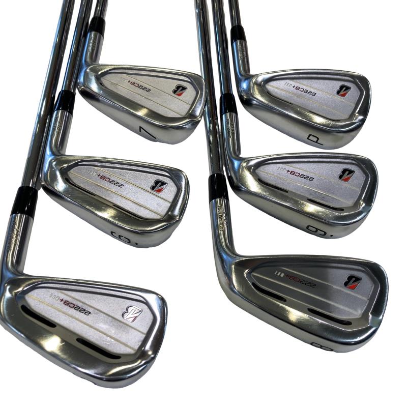 �a�q�h�c�f�d�r�s�n�m�d�@�Q�Q�Q�b�a�{�@�U�r�i���{���F�U�{�Z�b�g�j