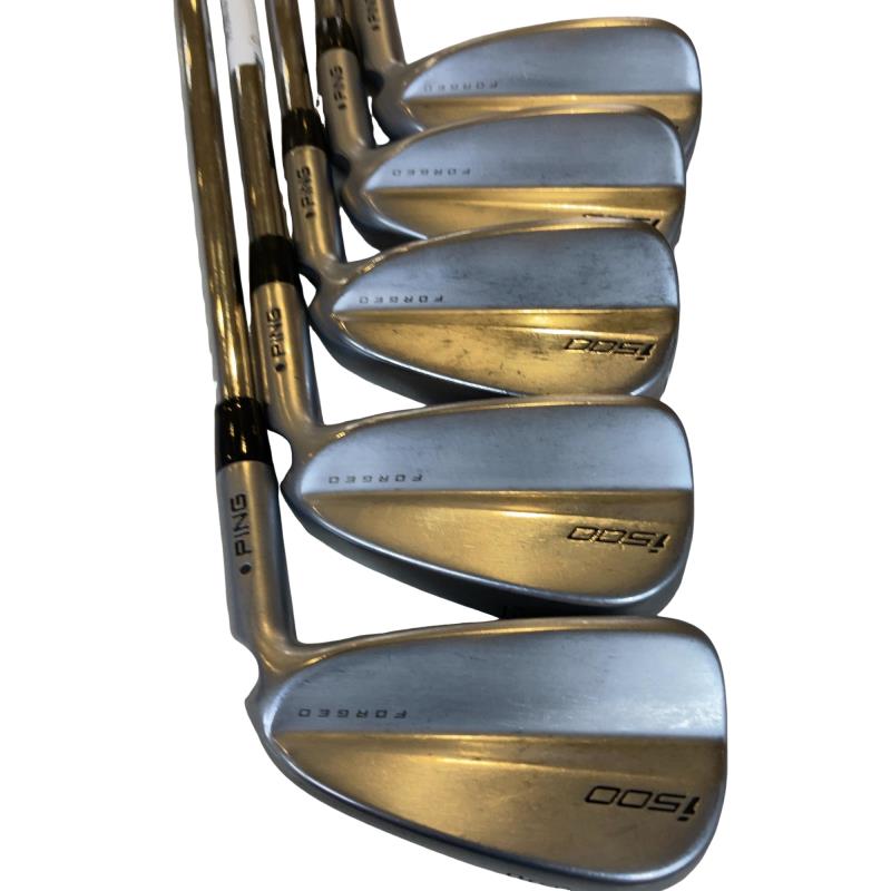 ���T�O�O�@�T�r�i���{���F�T�{�Z�b�g�j