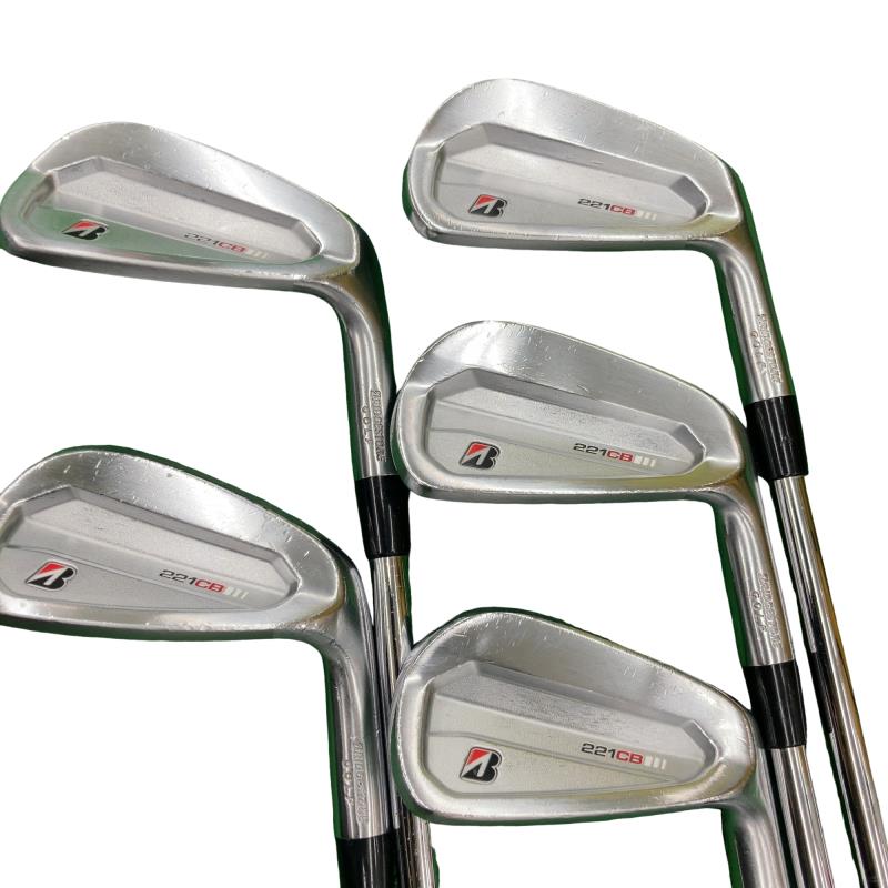 �a�q�h�c�f�d�r�s�n�m�d�@�Q�Q�P�b�a�@�U�r�i���{���F�T�{�Z�b�g�j