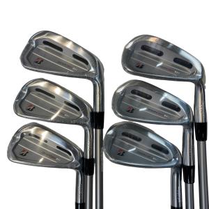 �a�q�h�c�f�d�r�s�n�m�d�@�Q�Q�Q�b�a�{�@�U�r