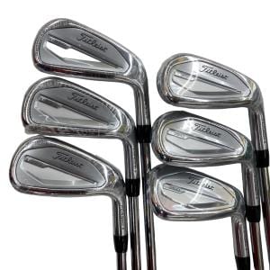 �s���������������@�s�R�T�O�i�Q�O�Q�R�j�@�U�r