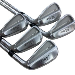 �s���������������@�s�P�T�O�i�Q�O�Q�R�j�@�U�r