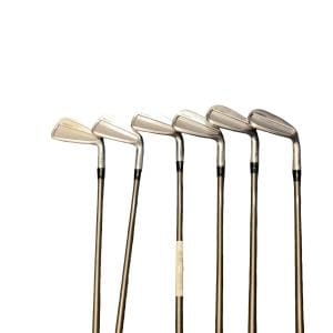 ���Q�R�O�@�U�r�i���{���F�U�{�Z�b�g�j