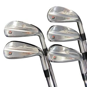 �a�q�h�c�f�d�r�s�n�m�d�@�Q�R�R�g�e�@�T�r