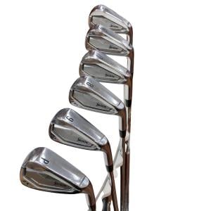 �r�q�h�w�n�m�@�y�w�T�@�U�r