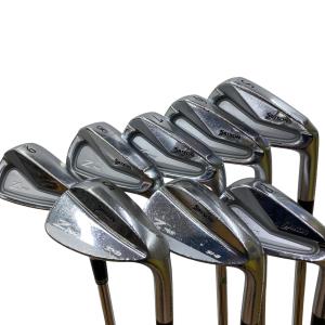 �r�q�h�w�n�m�@�y�V�S�T�@�@�W�r