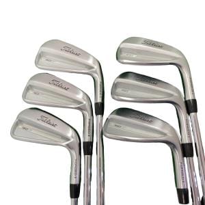 �s���������������@�s�P�T�O�i�Q�O�Q�R�j�@�U�r