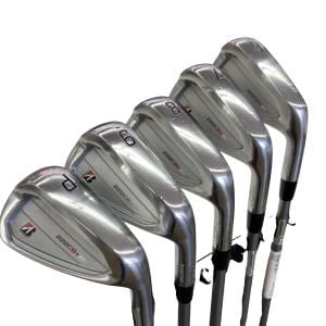 �a�q�h�c�f�d�r�s�n�m�d�@�Q�Q�Q�b�a�{�@�U�r