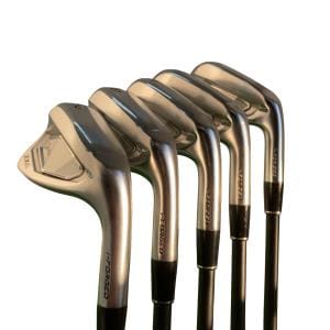 �r�q�h�w�n�m�@�y�w���T�@�U�r