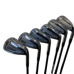 �q�r�@�e�n�q�f�d�c�i�Q�O�P�W�j�@�U�r