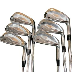 �a�q�h�c�f�d�r�s�n�m�d�@�Q�S�Q�b�a�{�@�U�r