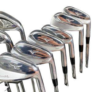 �l�����������@�o�����@�Q�Q�P�@�U�r