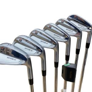 �s�n�t�q�@�a�@�Q�O�P�b�a�@�U�r